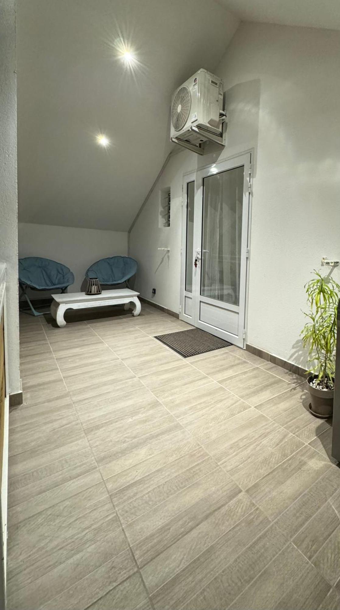 Grand Studio Charmant, Tout Equipe… Σαιν-Ντενί Εξωτερικό φωτογραφία